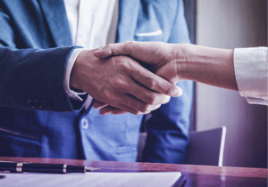 businesspeople-shaking-hands