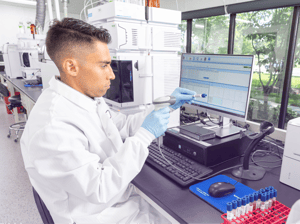 lab-tech-analyzing-samples-2